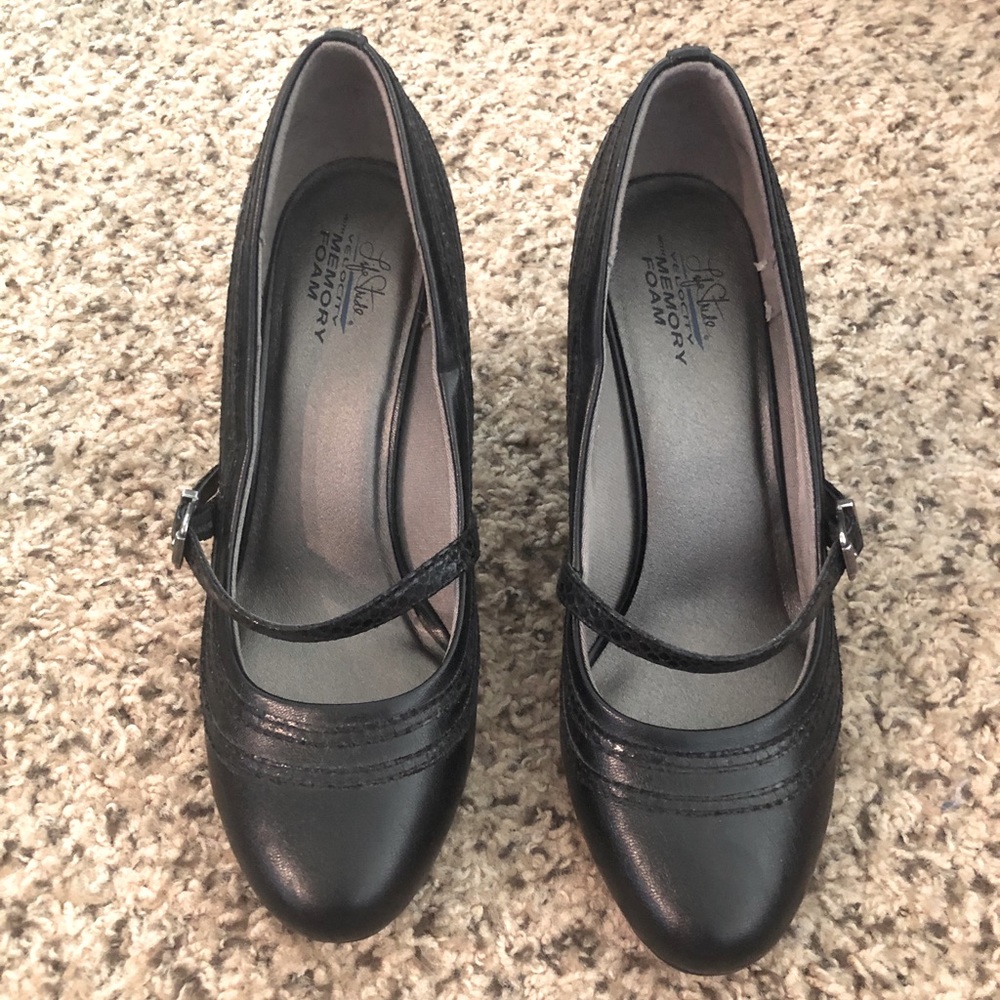 Life Stride Black Mary Jane Heels